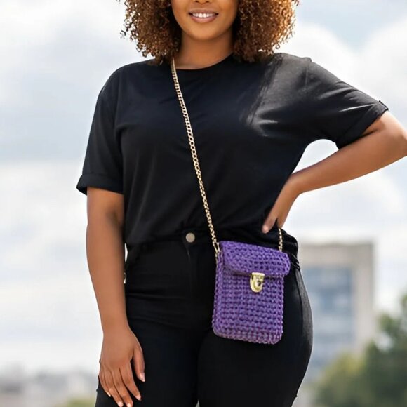 The Violet Chain Knit Crossbody- Handmade Handbag - Picture 3 of 5